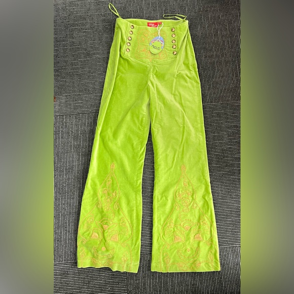 The Hippie Shake Like Dreamers Do Green Velvet Pants - Picture 3 of 6